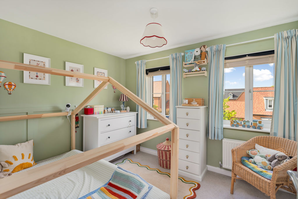 Pargeter Close Adderbury